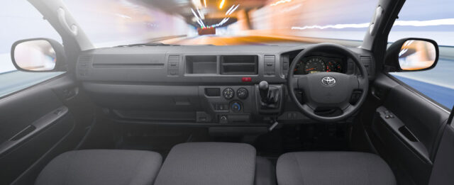 Ab Hayee Rind Toyota HIACE 15 seater Standard Roof – Abhaye